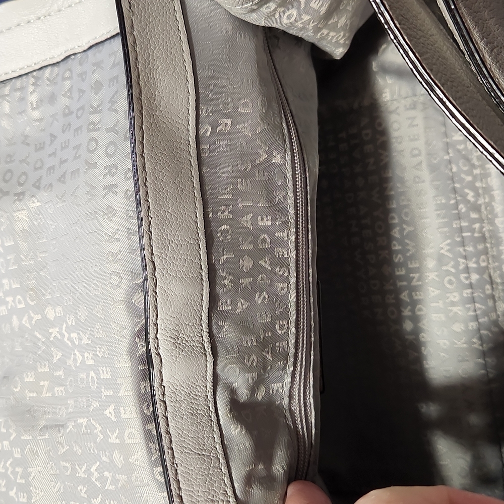 Kate Spade Gray & White Handbag - Picture 7 of 9